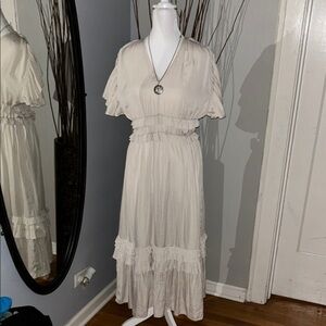 Boheme.Elegant Cream Maxi Dress